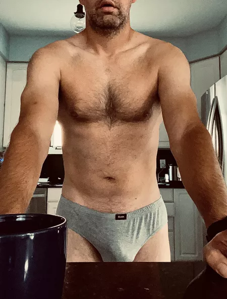 Is this proper office attire?