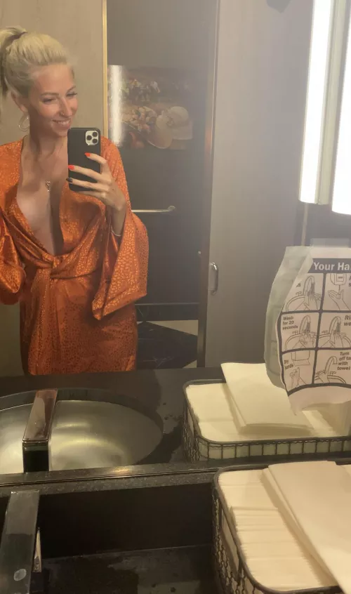 Is this too revealing to wear too dinner…do you think the waiter will mind?😉💋