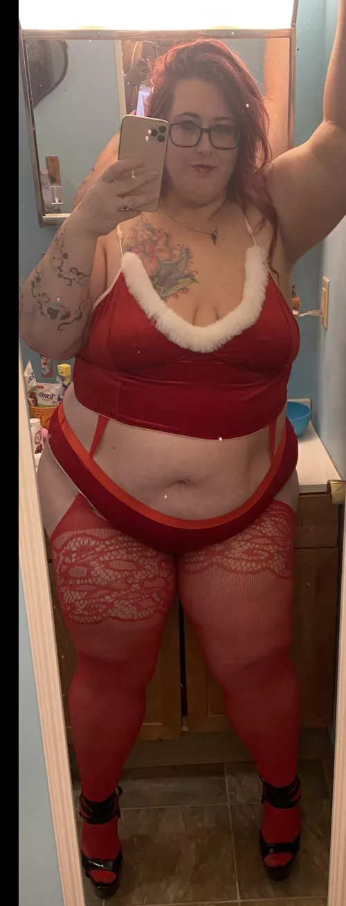 ISO a BIG candy cane 💋