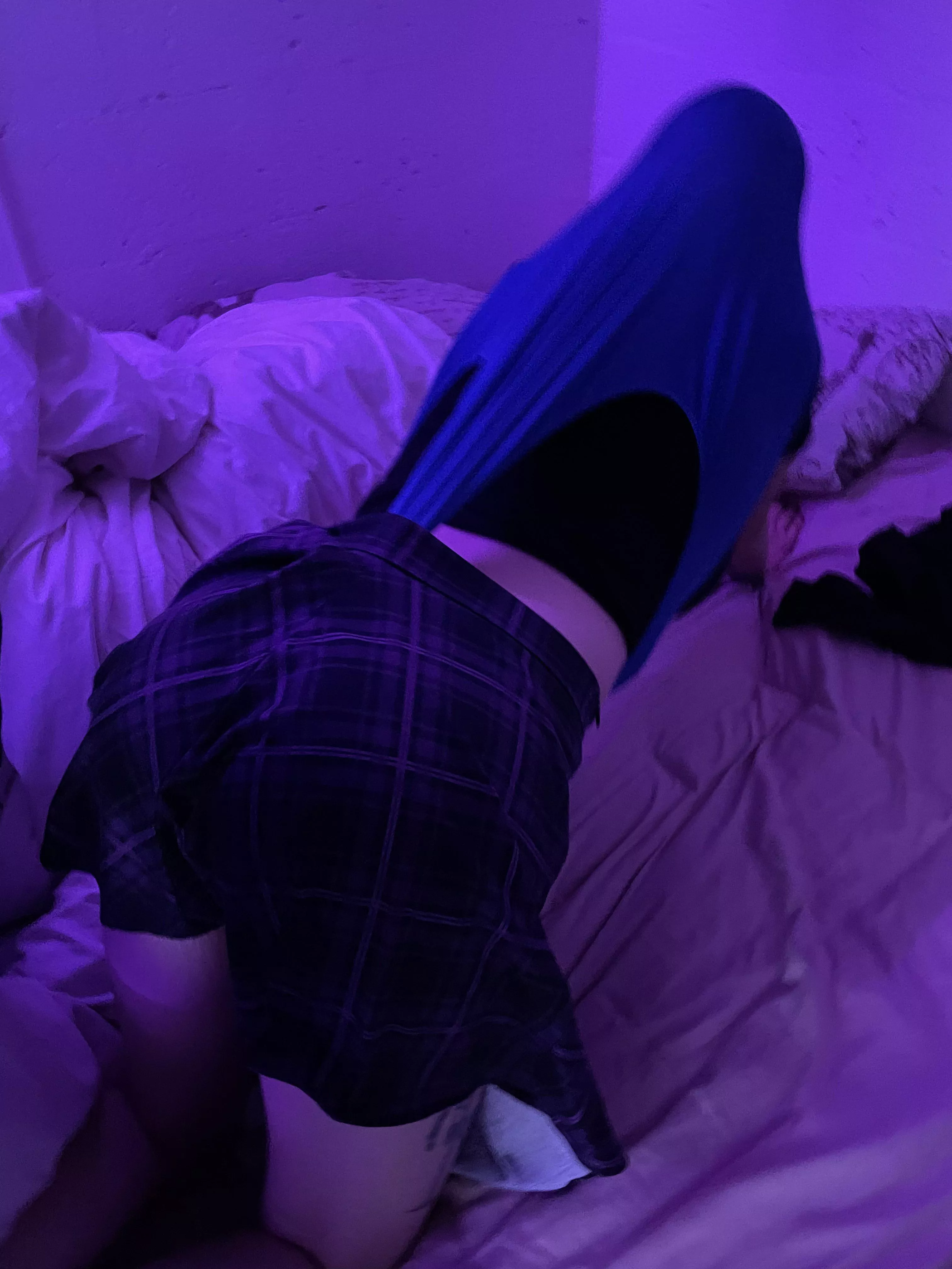 It's kinda fun of my friend to lend me her stretchy underwear, hope she doesn't mind what I'm using em for π It's kinda fun of my friend to lend me her stretchy underwear, hope she doesn't mind what I'm using em for π