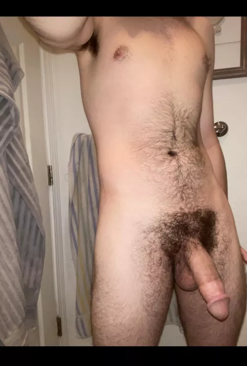 It’s my day off bout to pack a bowl and I’m bored af somebody hmu;)