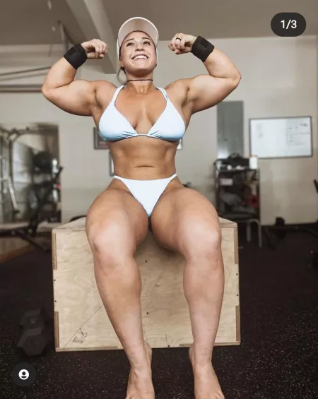 Jordynne Grace is all kinds of sexy