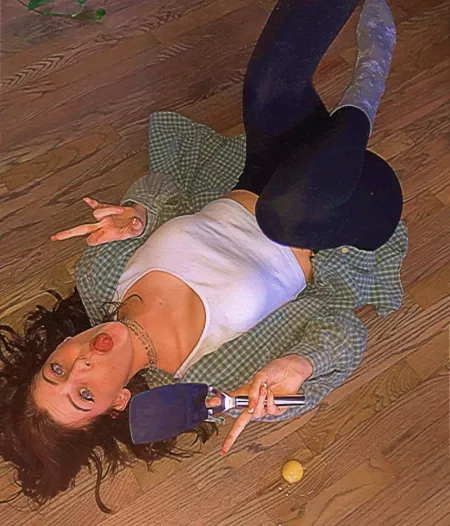 Just take them right in this position😊