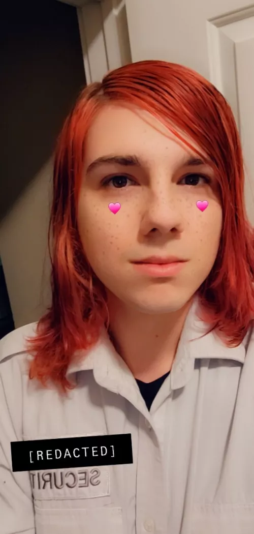 Keeping things fem even at work!