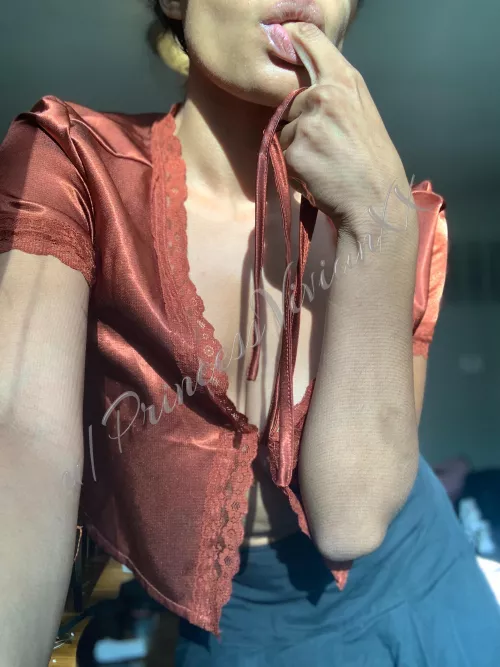 Lemme teach you how to suck a dick💋