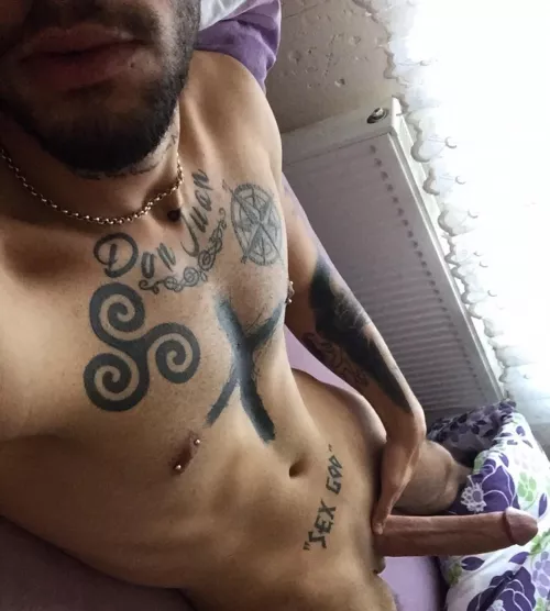 Let me fuck your ass daily π Let me fuck your ass daily π