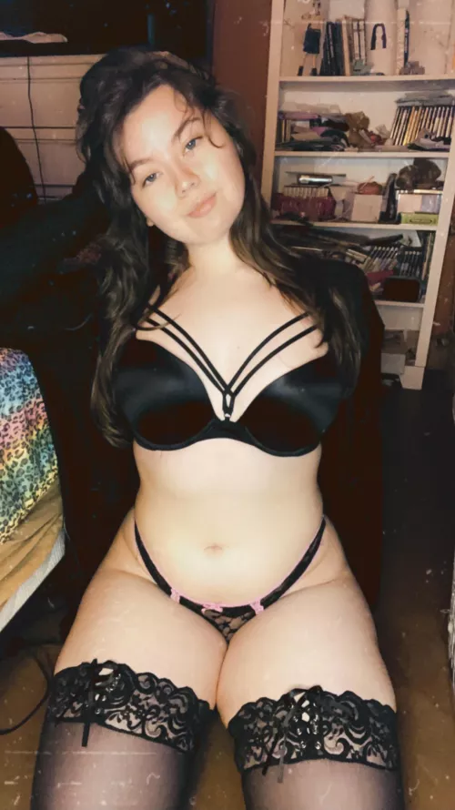 Let’s watch horror movies and eat snacks together