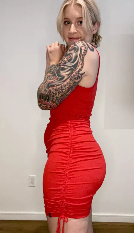 Like looking at me from the side? 🥰