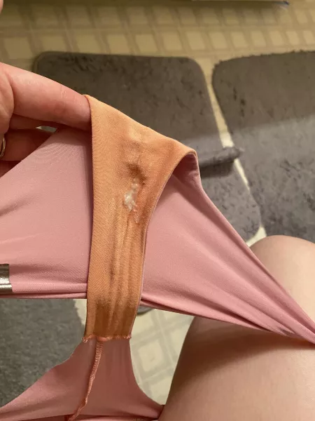 Like my dirty pregnancy panties?