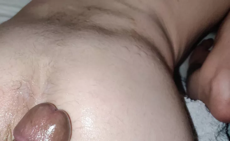 Looks like I made a bit of a mess on my bi curious mates ass 😅🍑💦💦💦