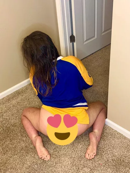 Love being on my knees😈