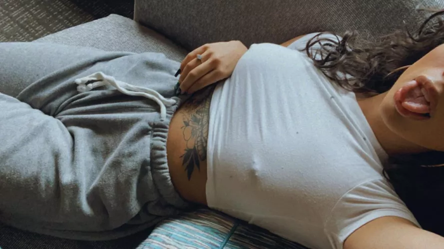 Love lounging AND running errands in this outfit … everyone just stares