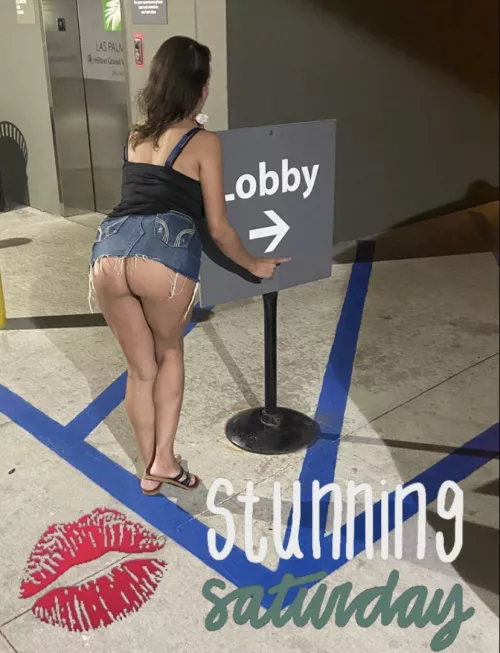 Love wearing my skirts with no panties!! 😈💋😽