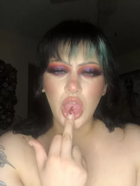 Loved my makeup today 🖤