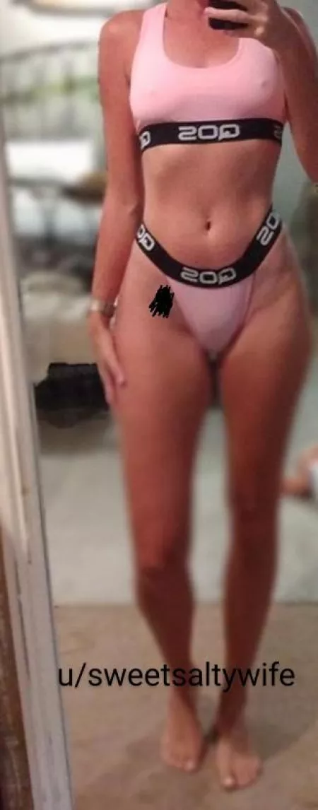 Low quality pic, high quality underwear 😅