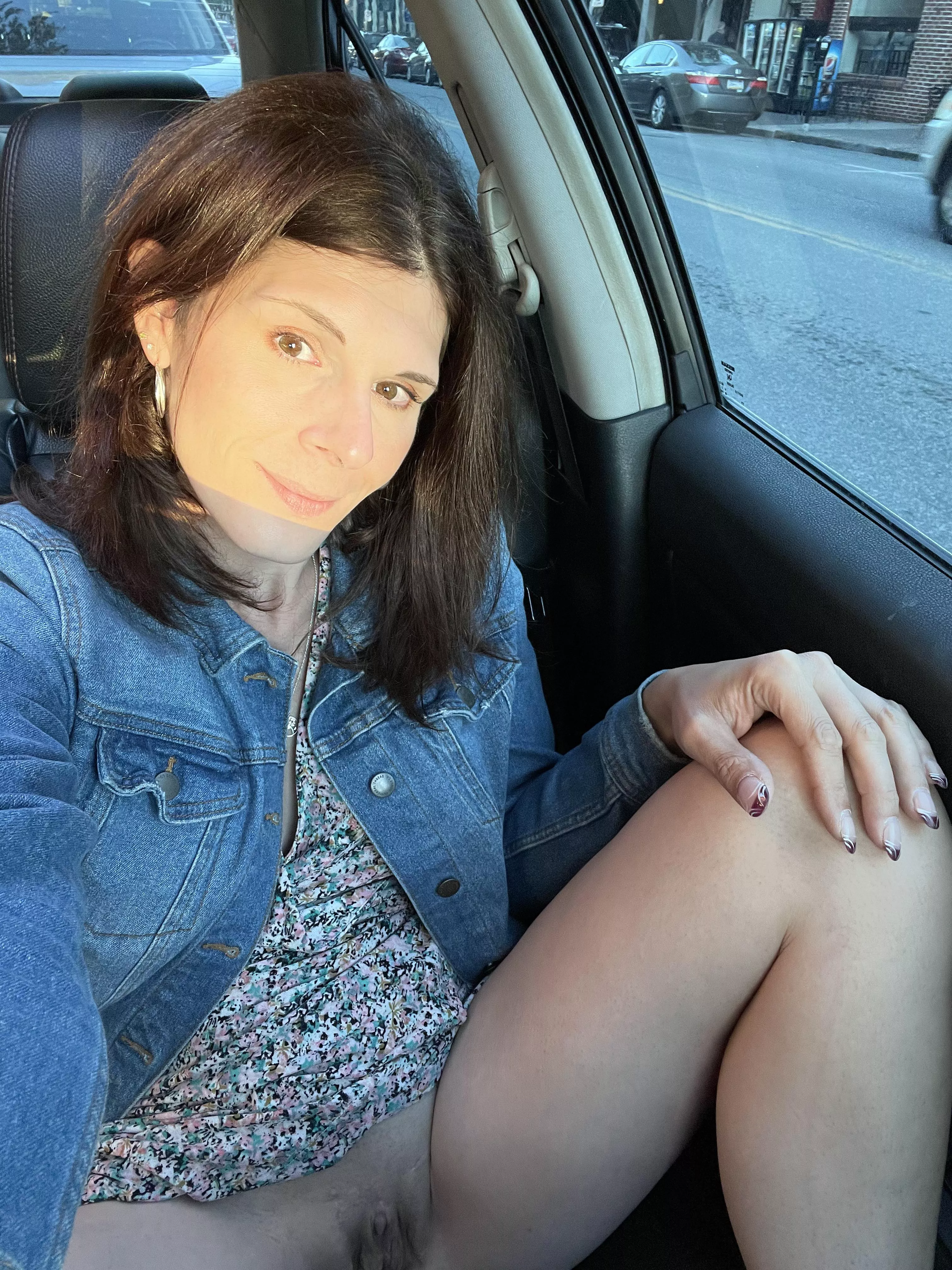 Luckily it’s not to cold yet,so here is a little flashing for you (39F)