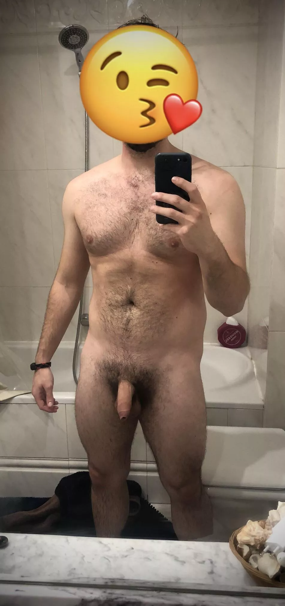 (M) First time here, any thoughts? 🙈