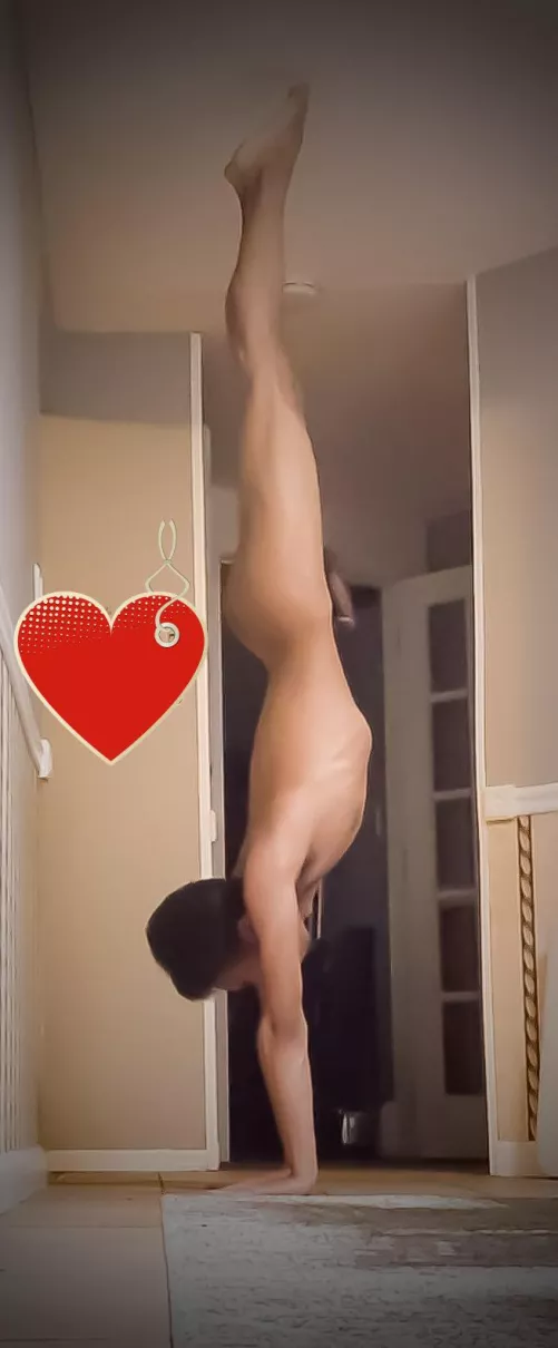 [M] Lettin' it hang 🤸