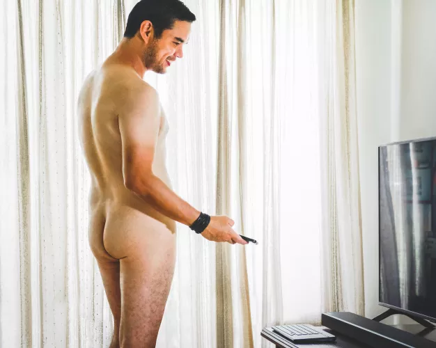 [M][40] I don't know if this makes me a nudist, but I spend most of my time to myself undressed.