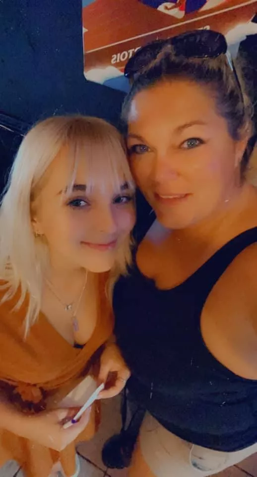 me or my mommy?🥰