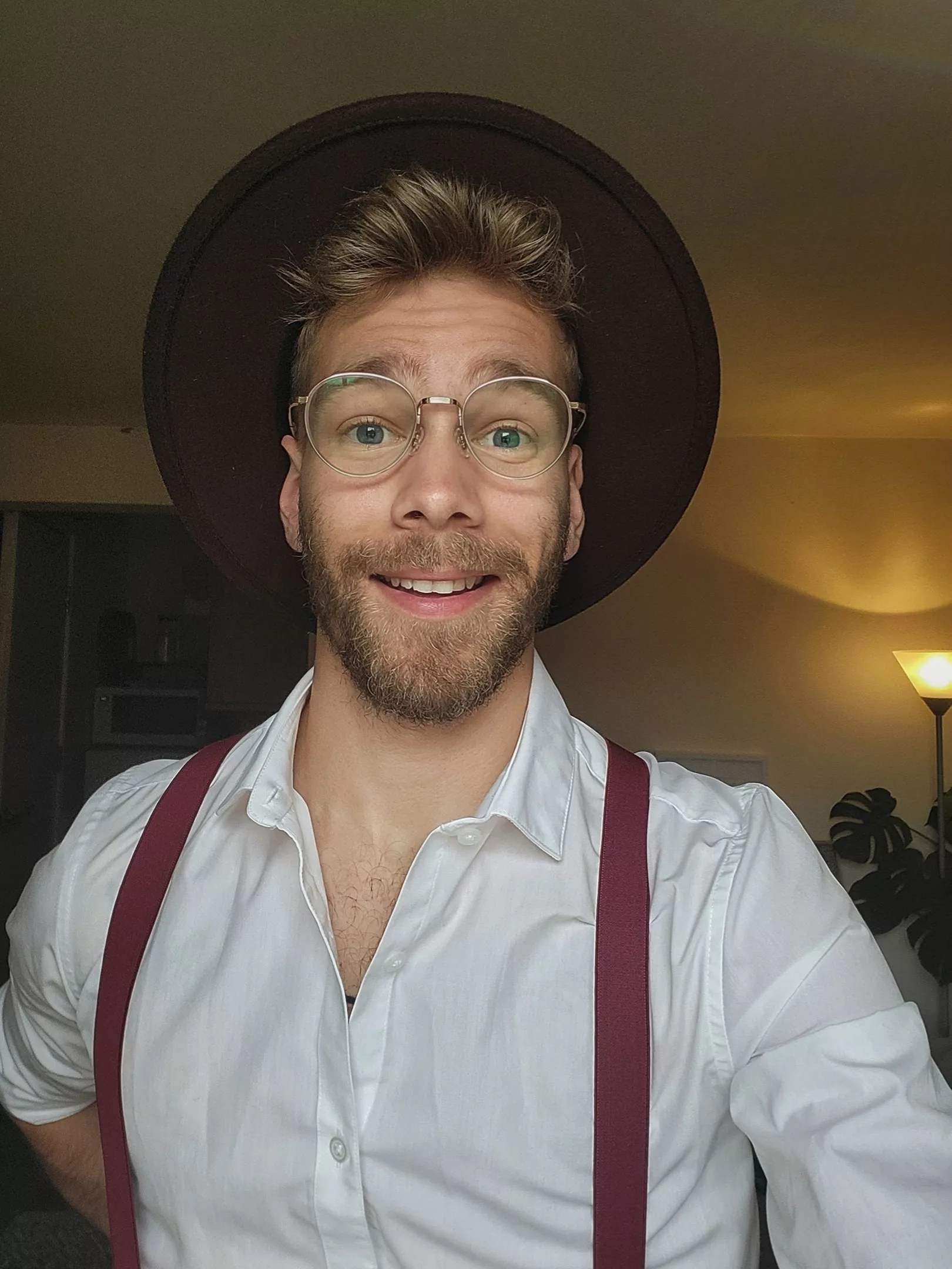 Meant to be a flirty jazz pianist for 1920's murder mystery night - turning out more amish librarian than I expected Meant to be a flirty jazz pianist for 1920's murder mystery night - turning out more amish librarian than I expected