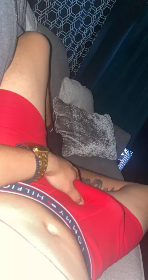 Message me for my snap to chat and have some fun rn babes 😝