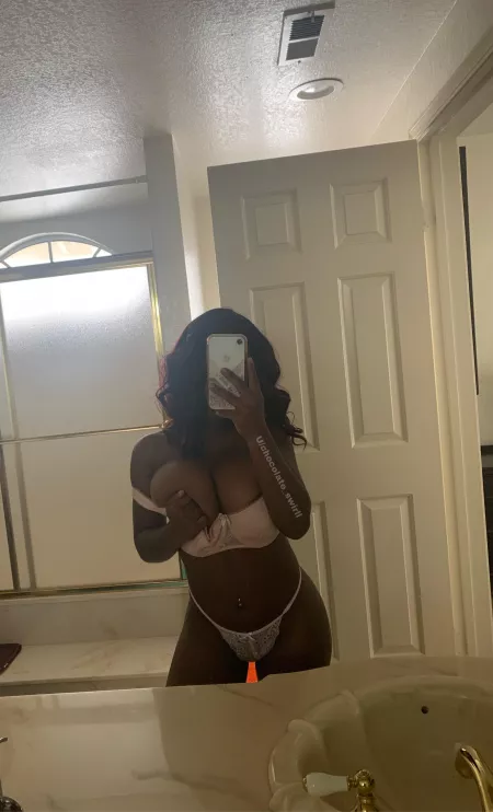 Mirror selfie ❤️