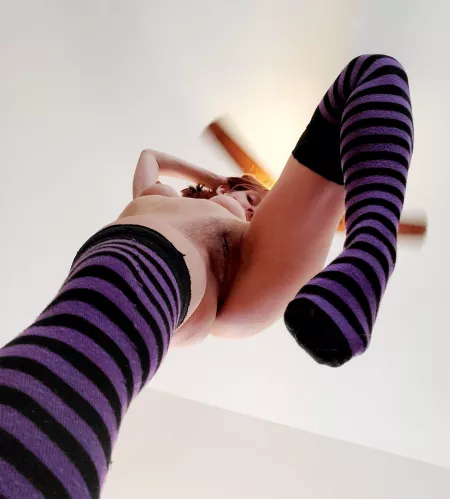 Mm wish I was standing over you! 😏