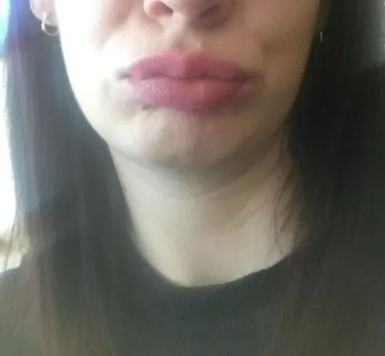 My 30yo milf DSLs for you to use as you wish, how would you?