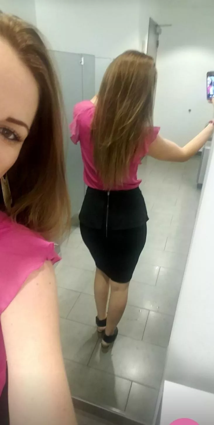 My coworkers weren't too happy we had to go back into the office... I hope this skirt helps make the transition more enjoyable (OC) 😉 My coworkers weren't too happy we had to go back into the office... I hope this skirt helps make the transition more enjoyable (OC) 😉