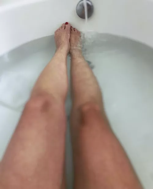 My [f]avorite part of the day is playing in the bath.