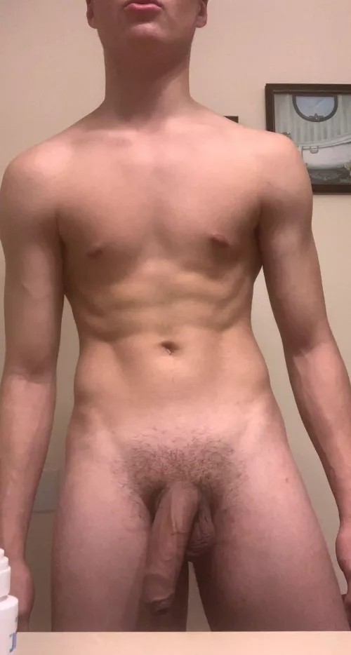 My first post here pls be nice😩