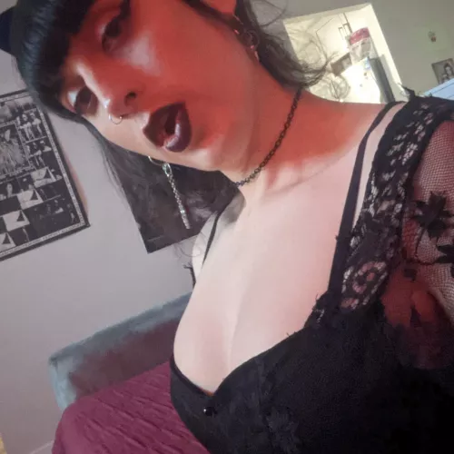 My trans girl titties have been growing so much🖤⛓️💋👄