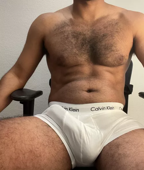 My WFH attire… let me know if you’d like to be my assistant ;)