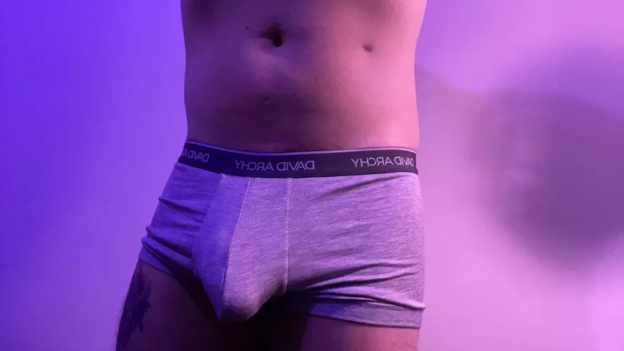 named this phillips hue scene “big dick energy” 🤓