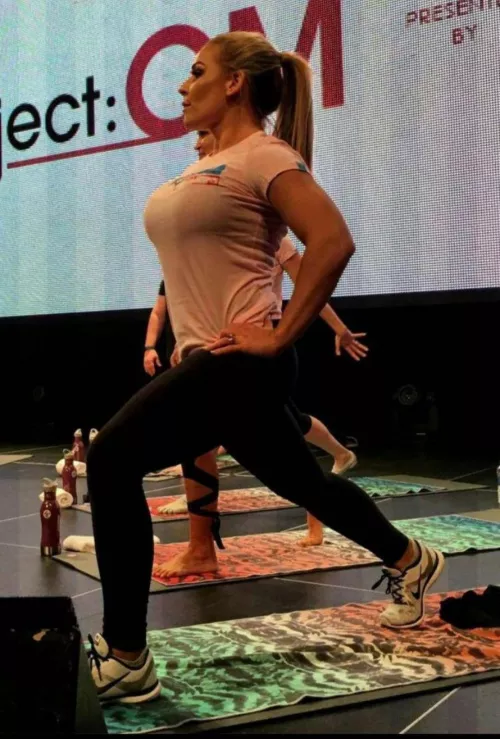 Natalya has GINORMOUS tits 😂