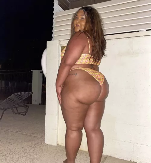 Need a vacation 🤍 promise this was taken with self timer ;)