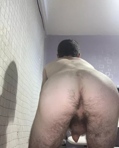 Need my virgin hole taken 😩