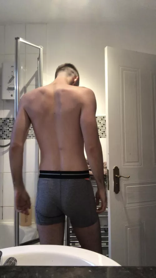 Need to add more squats into my routine