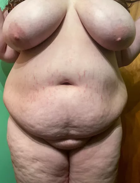 Nervous to post this but I'm learning to love all the lumps, lines and bumps. I hope you love them too 🥺