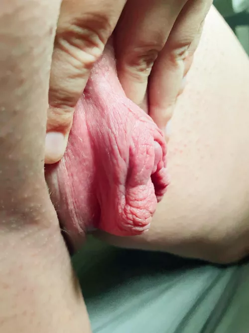 Never been so swollen and rock hard before! I wanna be forced to grow it even bigger 🥺 you like it? ✨💕