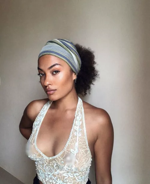 New here 🙋🏽‍♀️Hi !