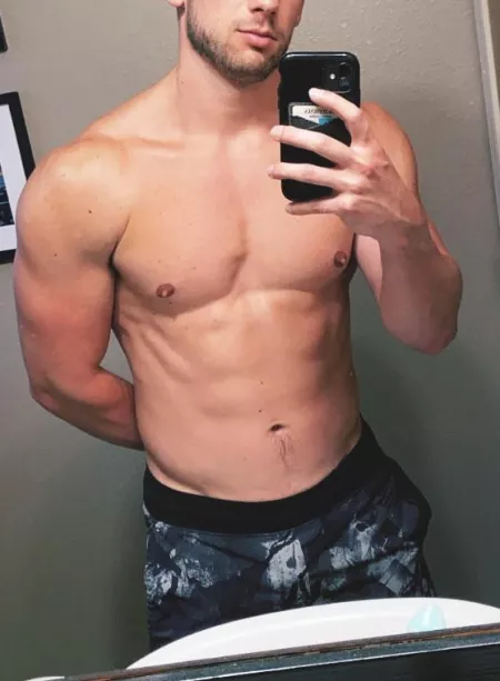 New here, hi 👋🏻