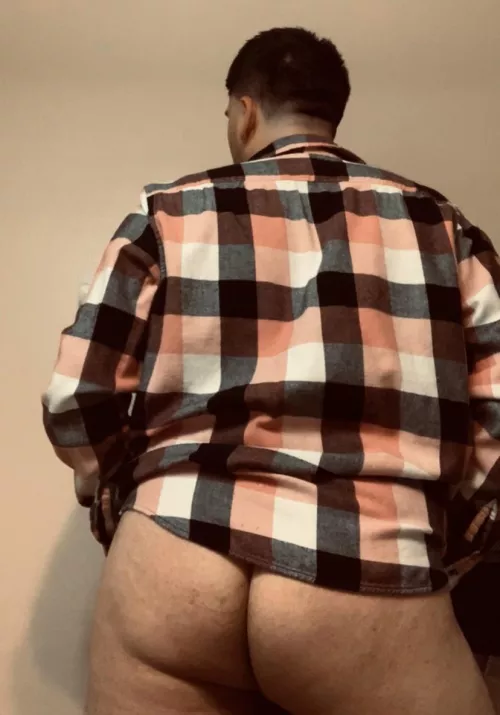 No caption just an ass 🤷🏻‍♂️