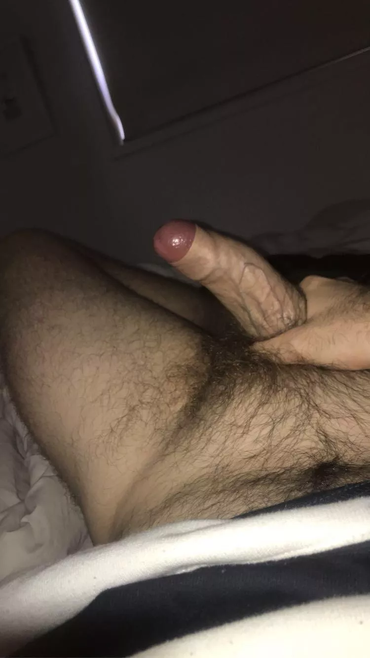 Not the longest but he’s got some girth 😋