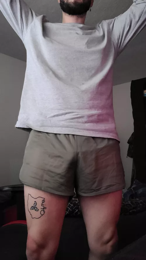 Nothing better than strippin down to the skivs