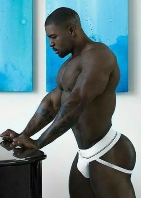 NSFW: Name Unknown, But Good God! 🔥