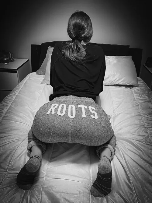 ✨Nurse✨21✨I Do Customs✨Dick Rates✨Cam sessions✨Sexting sessions✨GFE✨Daily Posts✨One on One messaging✨Fetish/Kink Friendly☺️💗