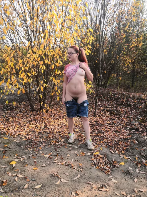 On this day in the park, an unfamiliar old grandfather saw me naked. I hope he didn't have a heart attack =)