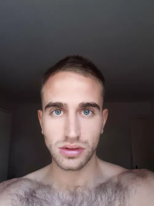 Only ⬆️ if you want to do something with me 😈